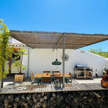 Country house Quinta Da Vida *